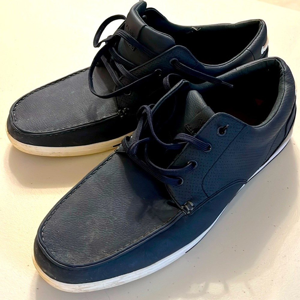 Men’s navy boat shoes